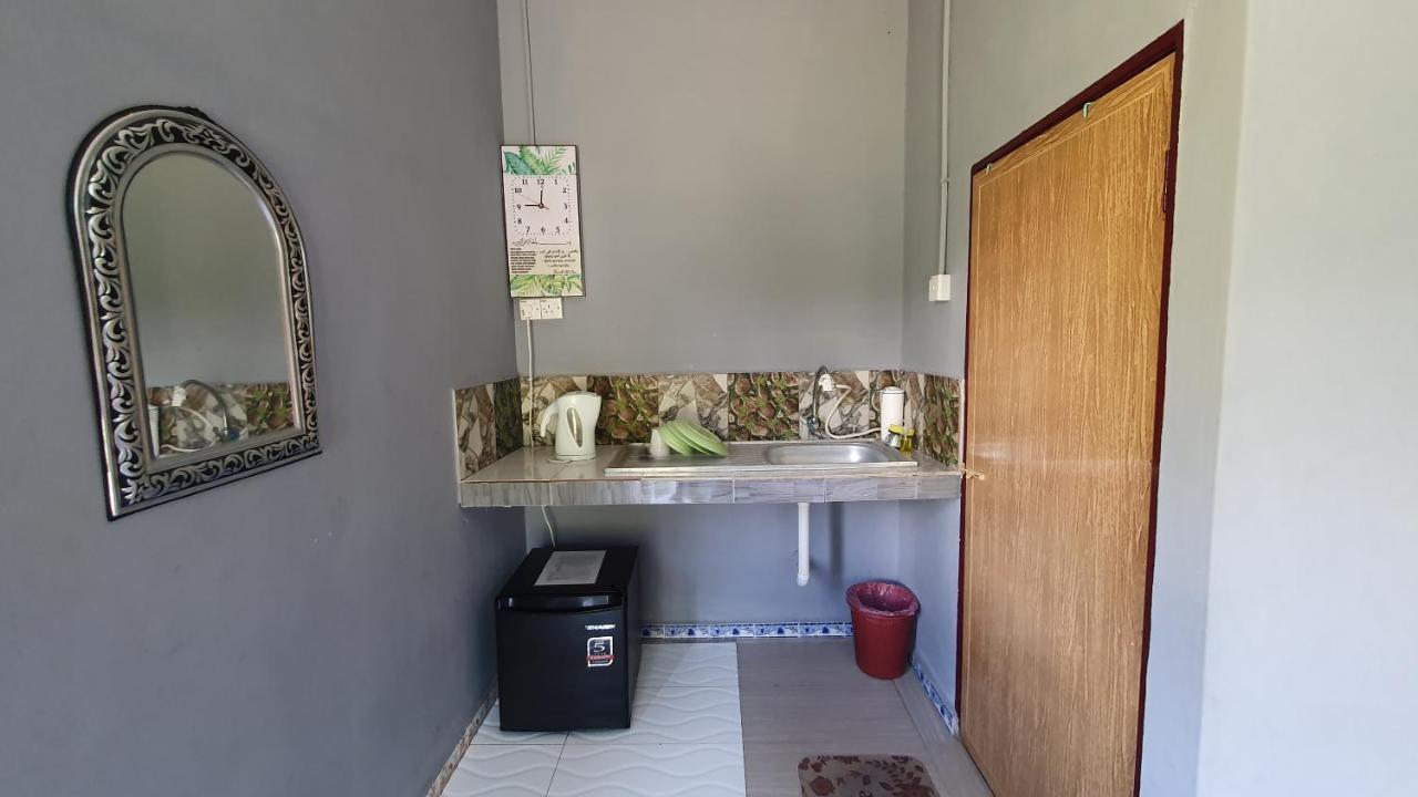 Chalet Kampong Semawar Kuala Kangsar Extérieur photo