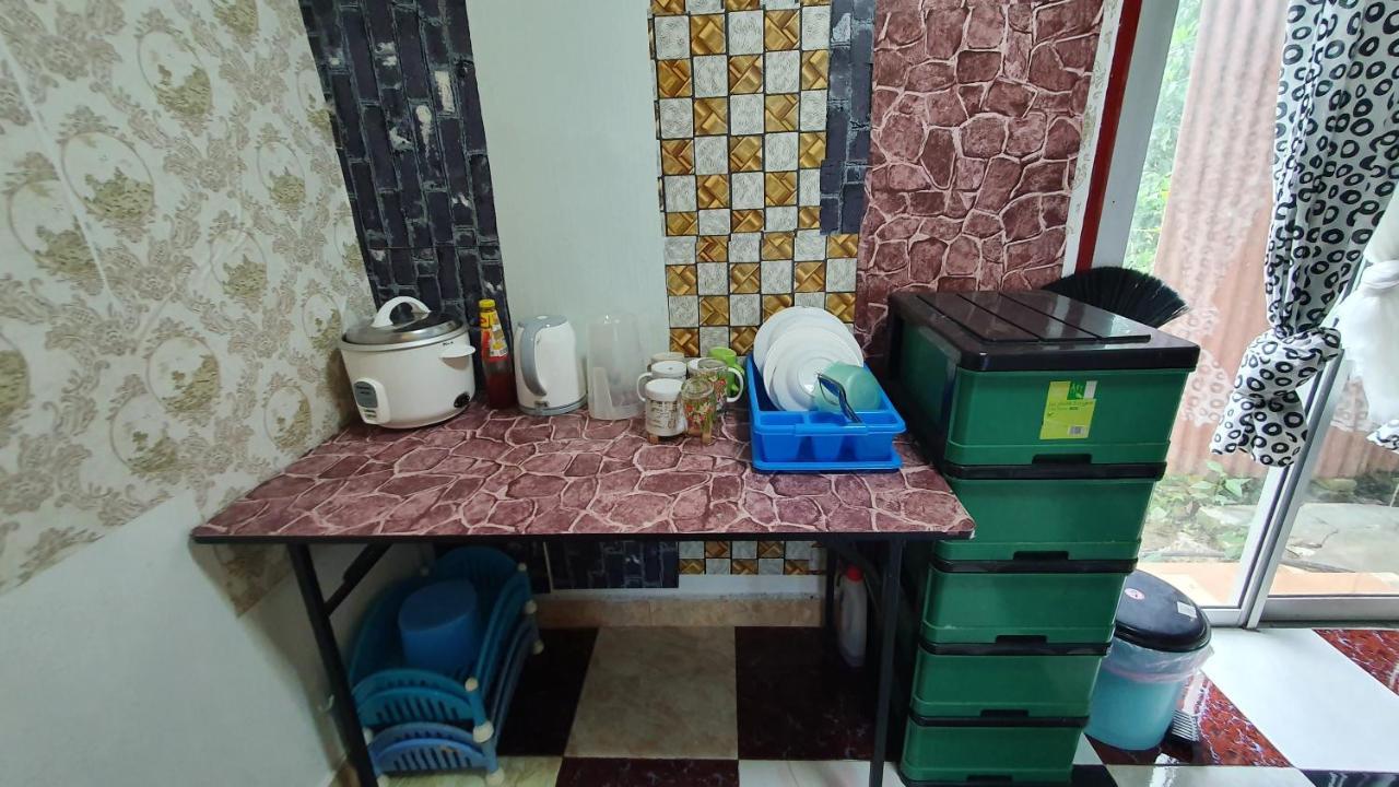 Chalet Kampong Semawar Kuala Kangsar Extérieur photo
