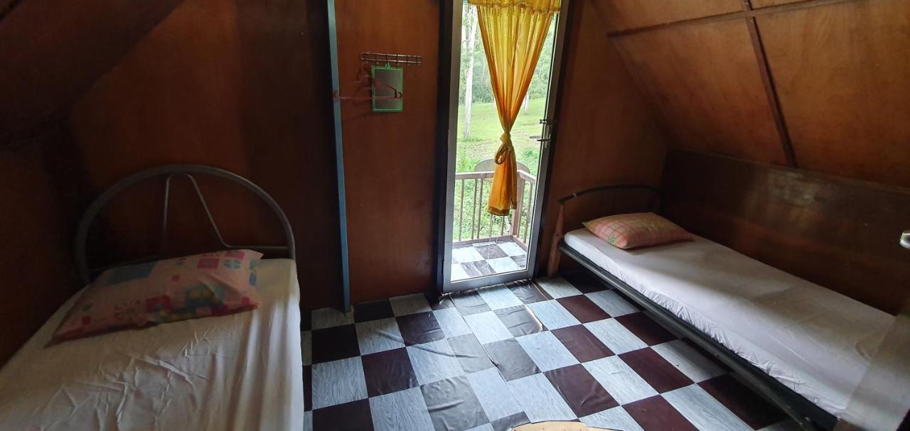 Chalet Kampong Semawar Kuala Kangsar Extérieur photo