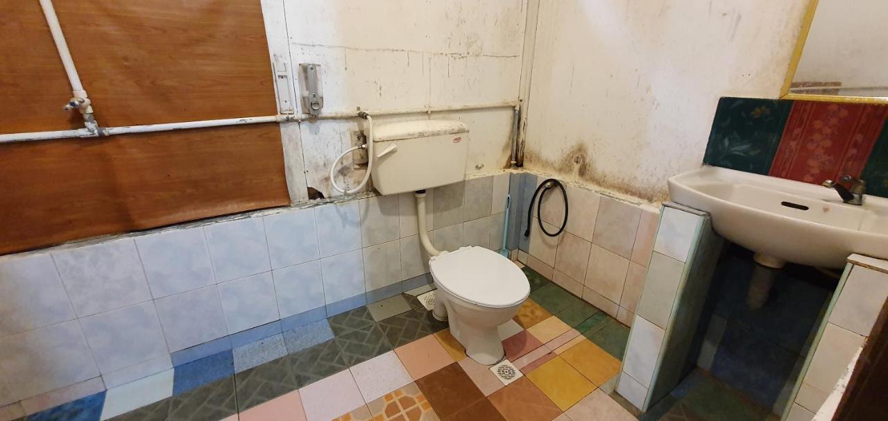 Chalet Kampong Semawar Kuala Kangsar Extérieur photo