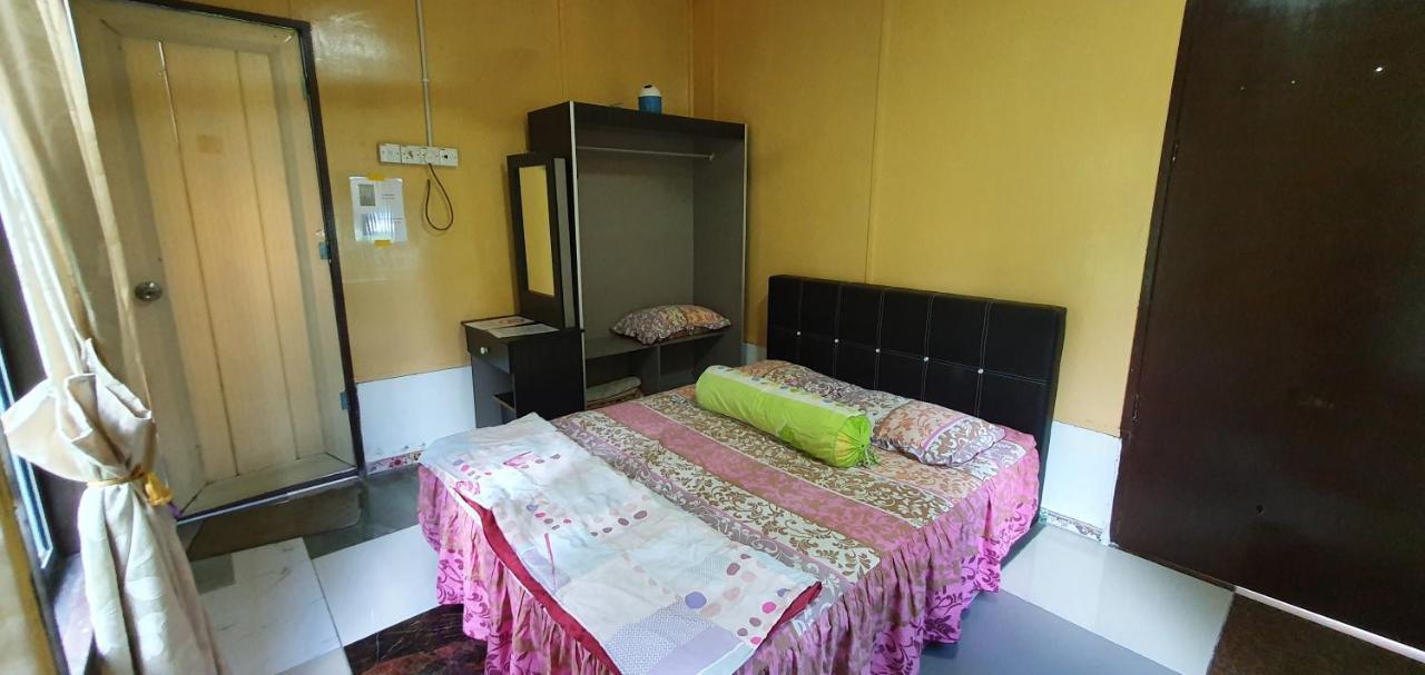 Chalet Kampong Semawar Kuala Kangsar Extérieur photo